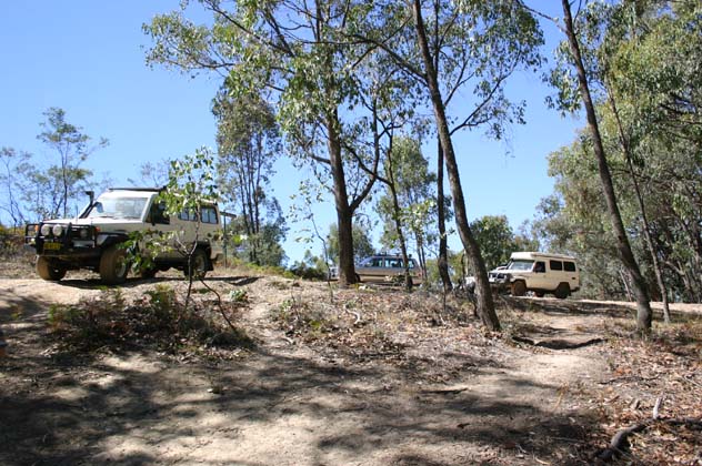 03-Convoy gets ready for some 4WDing action