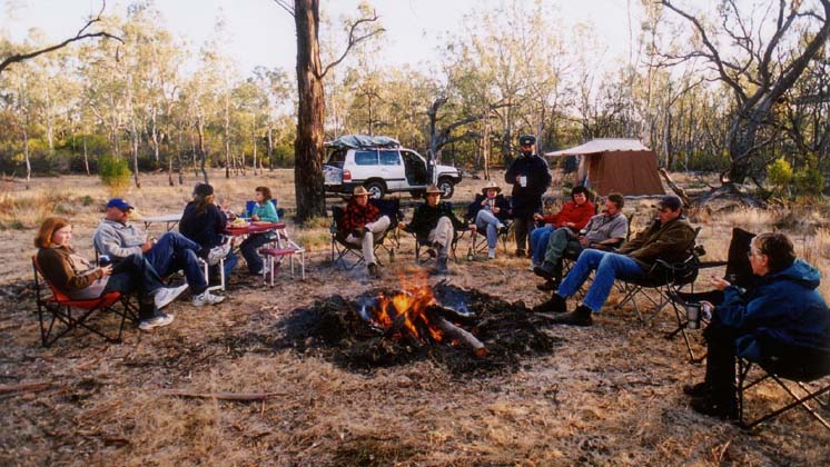 22-Campfire on Lake Albacutya