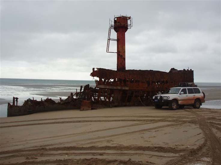 05 Hoppy & the remains of the lightship