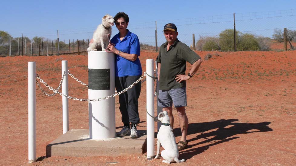 03-The plaque at Cameron Corner which marks QLD, SA & NSW
