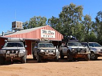 Convoy arrives at Mt Dare
