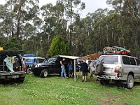 Lunch in the rain on New Guinea Road